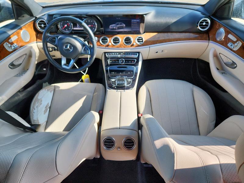  MERCEDES-BENZ E-CLASS 2017 Szary