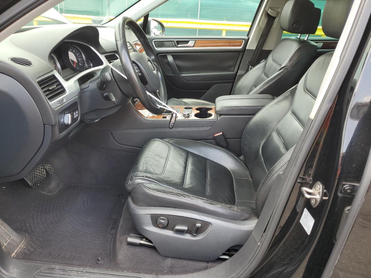 2012 Volkswagen Touareg V6 Tdi VIN: WVGFK9BP4CD000658 Lot: 65173955