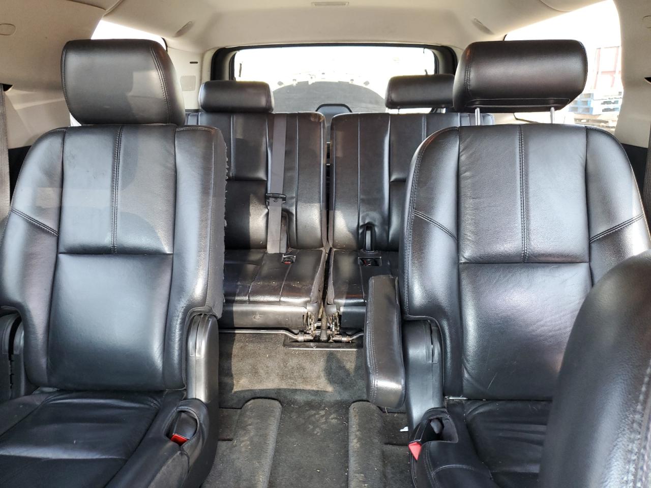 2007 Chevrolet Suburban K1500 VIN: 3GNFK16307G104173 Lot: 64482875