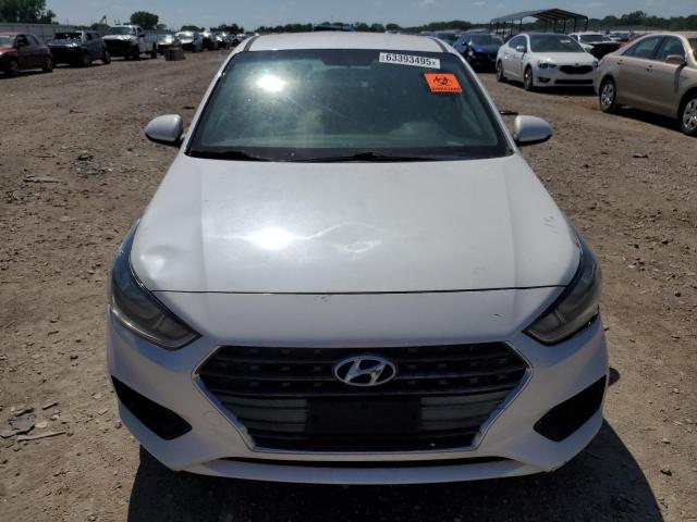  HYUNDAI ACCENT 2018 Белы