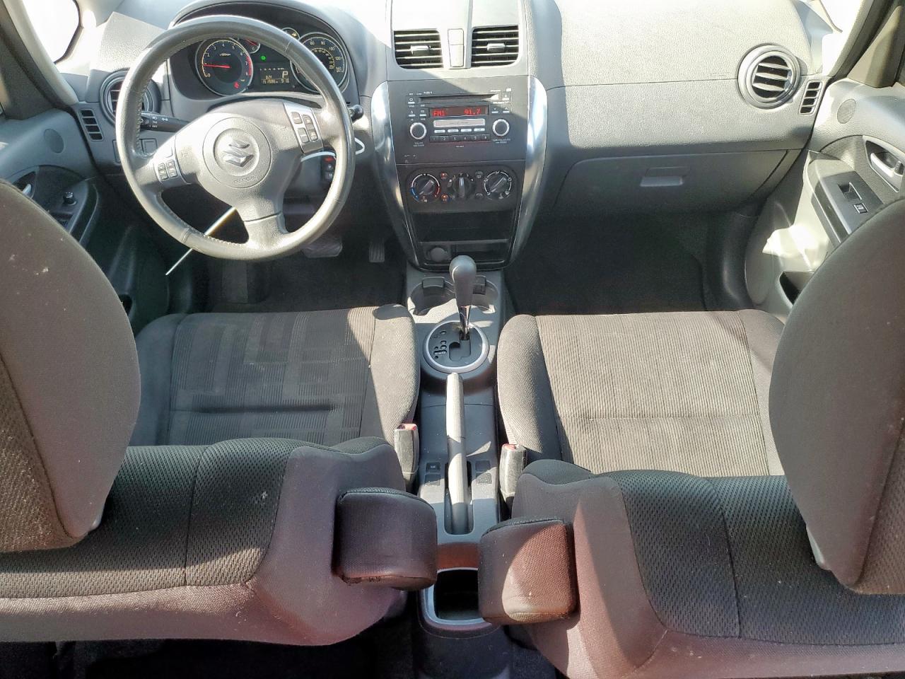 js2ya5a31a6301175 JS2YA5A31A6301175 2010 Suzuki Sx4