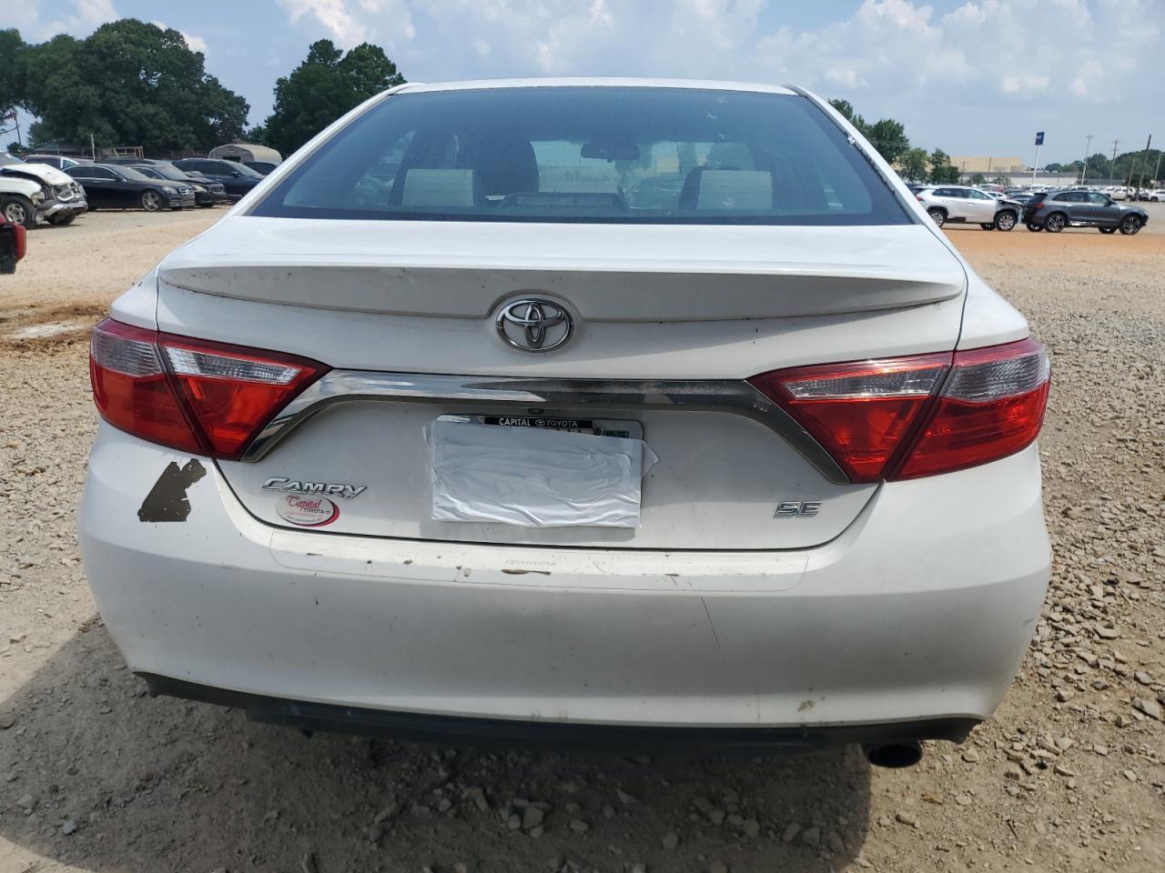 2015 Toyota Camry Le VIN: 4T1BF1FK7FU894176 Lot: 63490195