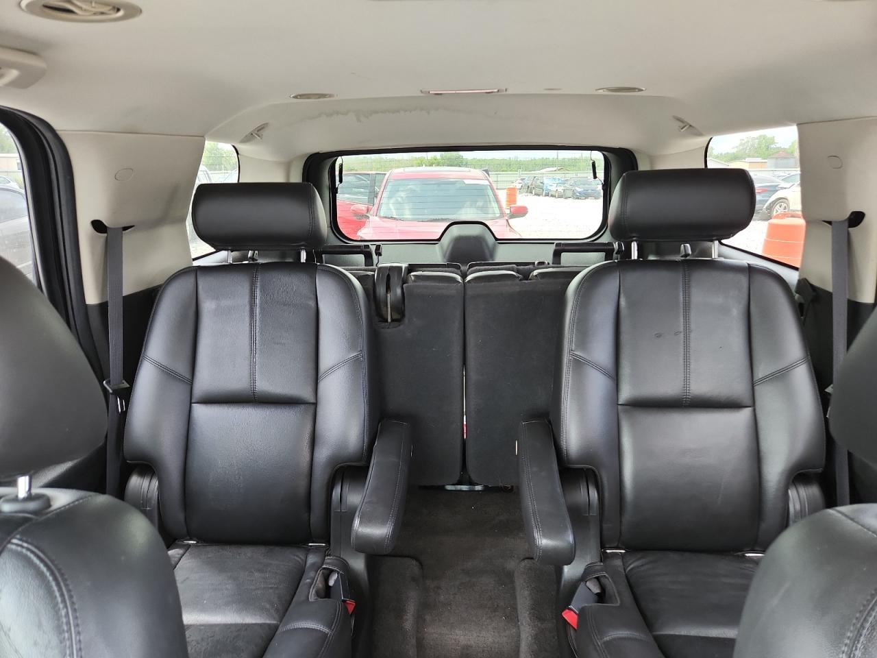2010 Chevrolet Tahoe C1500 Lt VIN: 1GNUCBE04AR181136 Lot: 63705895