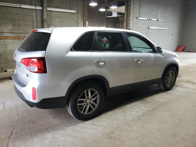  KIA SORENTO 2015 Srebrny