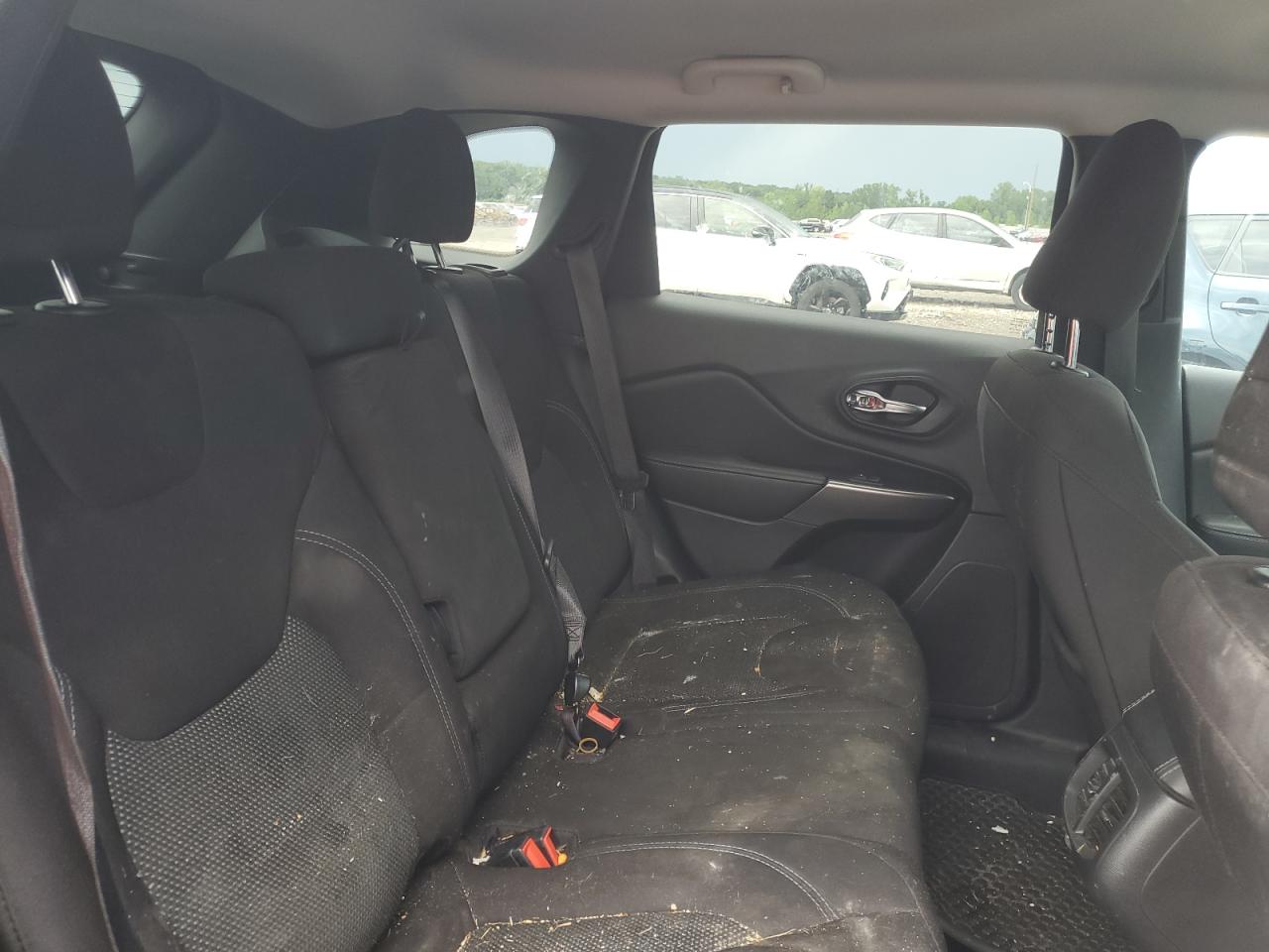 2020 Jeep Cherokee Latitude VIN: 1C4PJMCB8LD540774 Lot: 65632765