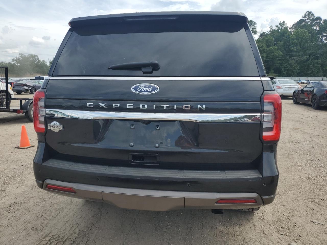 2024 Ford Expedition King Ranch VIN: 1FMJU1P84REA70302 Lot: 65176775