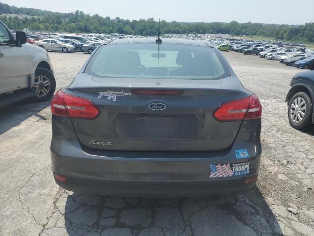 Sedans FORD FOCUS 2016 Gray