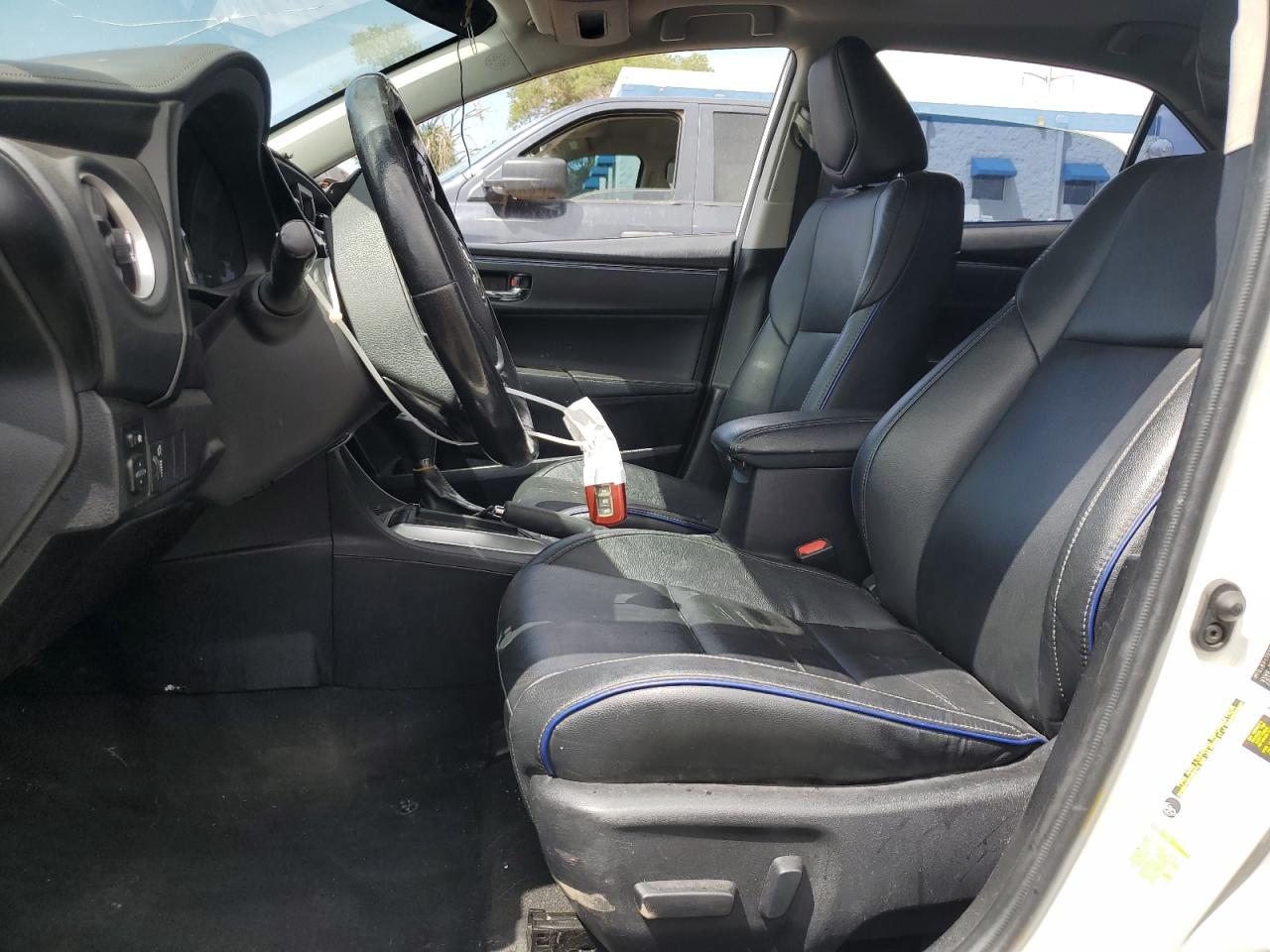 2019 Toyota Corolla L VIN: 2T1BURHE6KC177422 Lot: 64782355