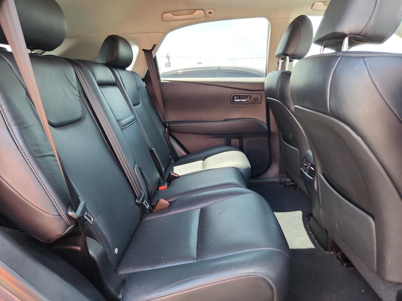 2015 Lexus Rx 350 Base VIN: 2T2BK1BA5FC323033 Lot: 64133545