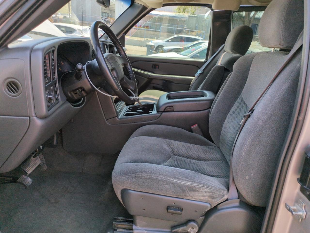 2005 Chevrolet Silverado K1500 VIN: 1GCEK19Z25Z262614 Lot: 64830335
