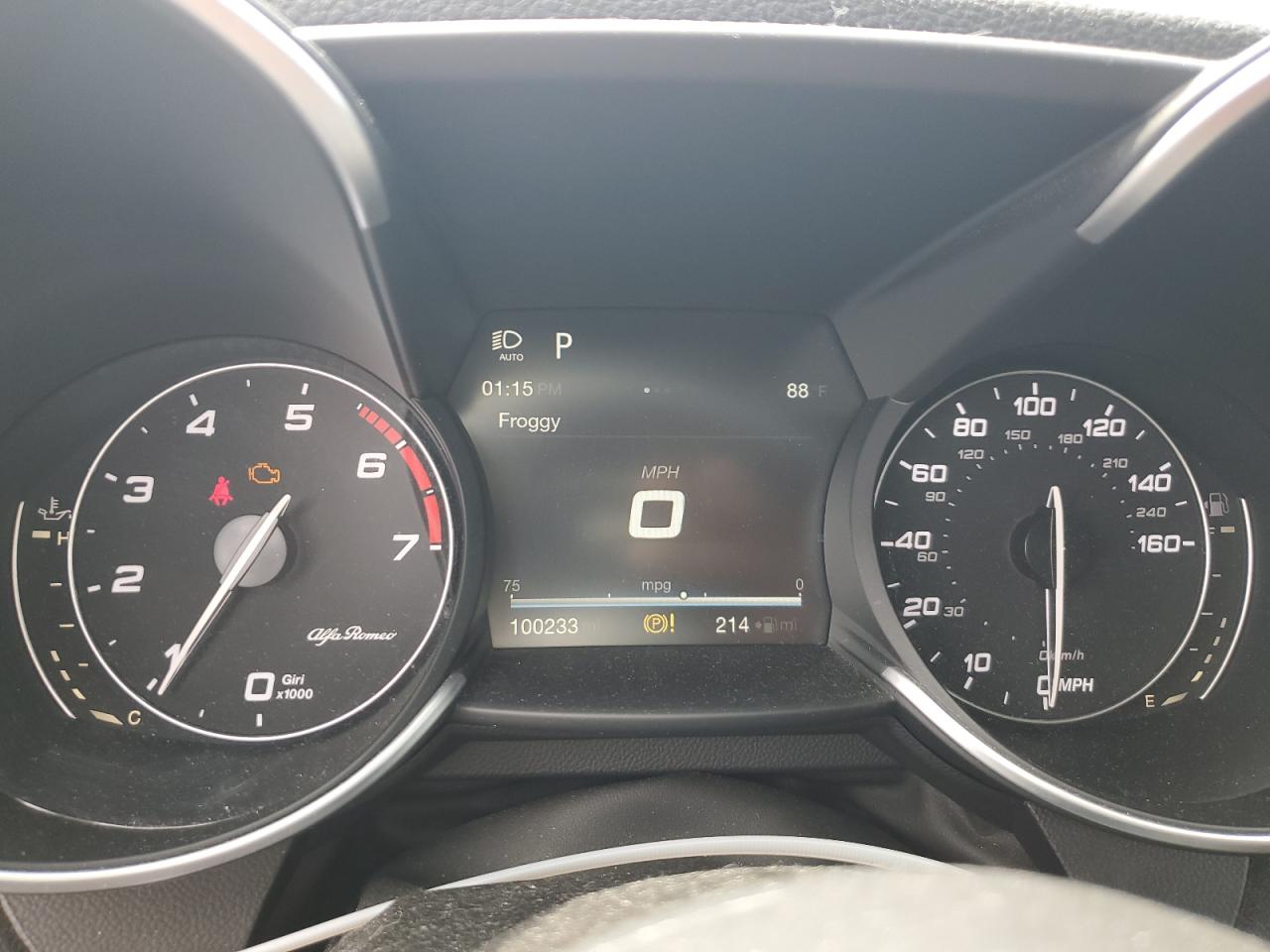 zarfaeen7h7533996 ZARFAEEN7H7533996 2017 Alfa Romeo Giulia Ti Q4