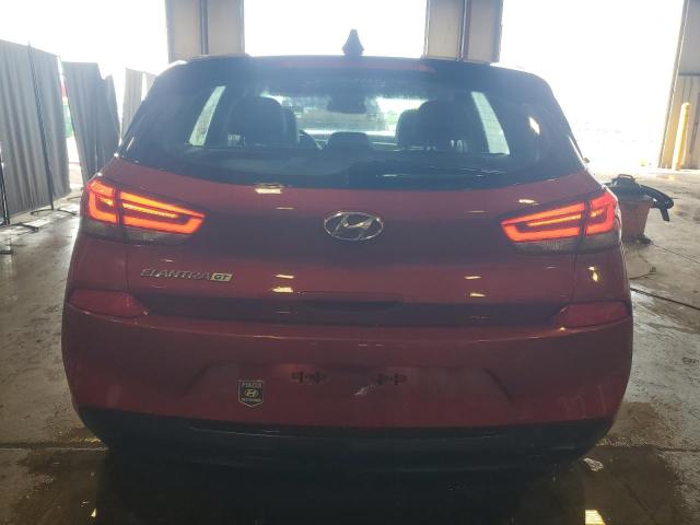  HYUNDAI ELANTRA 2018 Czerwony