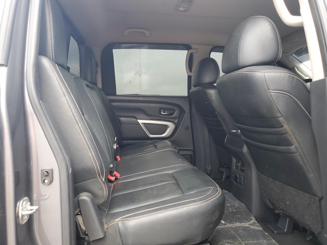 2018 Nissan Titan Xd Sl VIN: 1N6BA1F46JN521022 Lot: 63827145