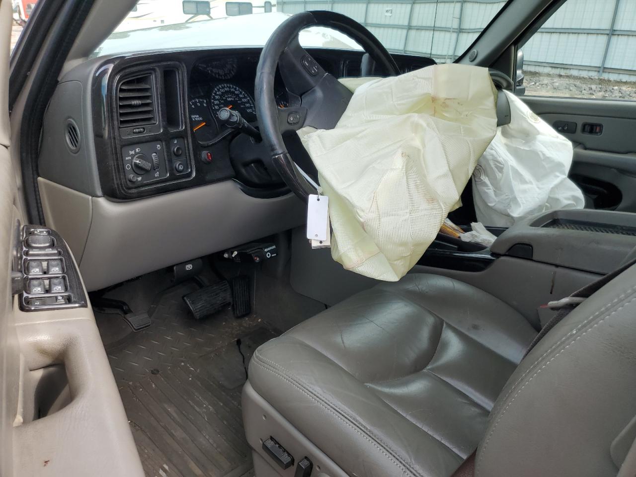 2005 Chevrolet Avalanche C1500 VIN: 3GNEC12Z55G263674 Lot: 64993185