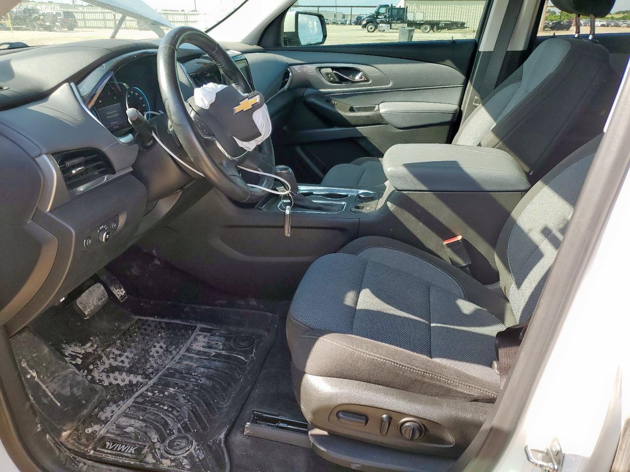 2020 Chevrolet Traverse Lt VIN: 1GNERGKW6LJ323920 Lot: 64513895