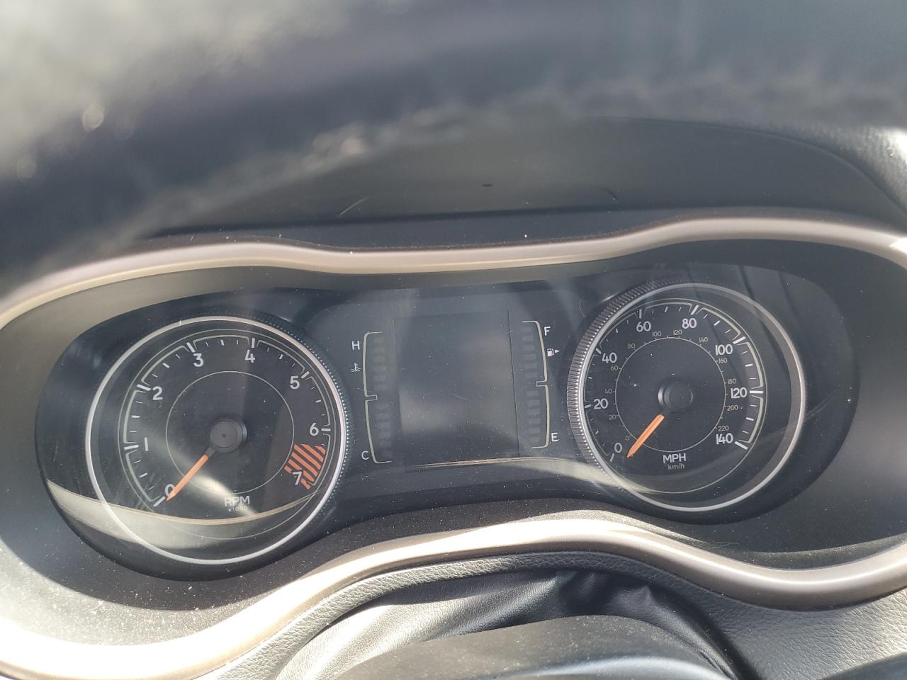 2015 Jeep Cherokee Latitude VIN: 1C4PJMCB4FW633431 Lot: 66007505