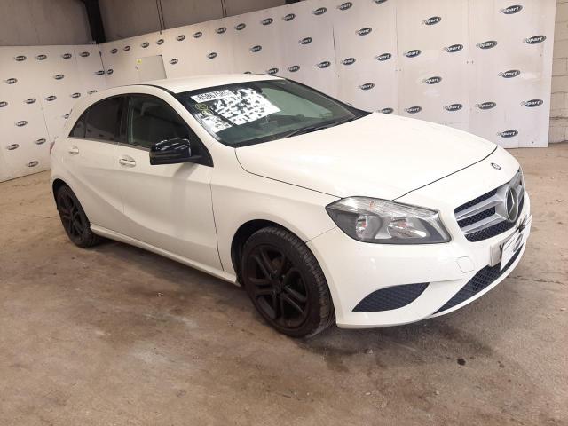 2014 MERCEDES BENZ A180 BLUEE