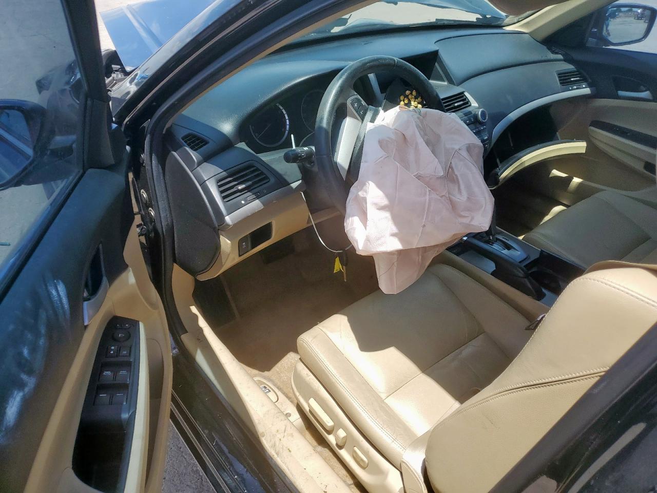 2011 Honda Accord Se VIN: 1HGCP2F69BA070594 Lot: 63095375