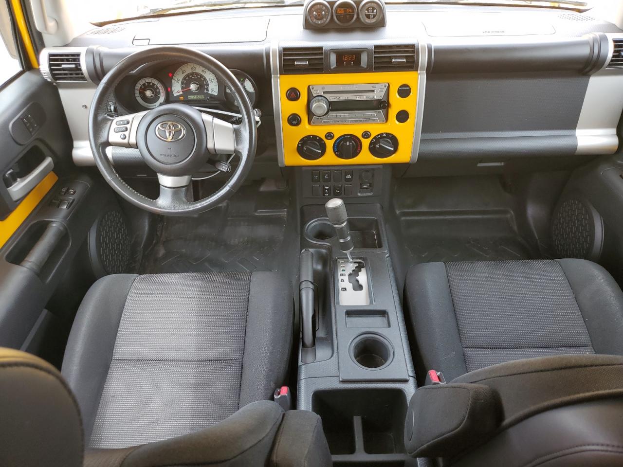 2007 Toyota Fj Cruiser VIN: JTEZU11F670011661 Lot: 63140485
