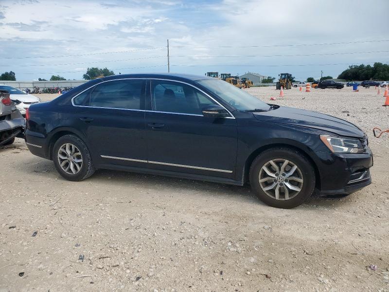  VOLKSWAGEN PASSAT 2017 Czarny