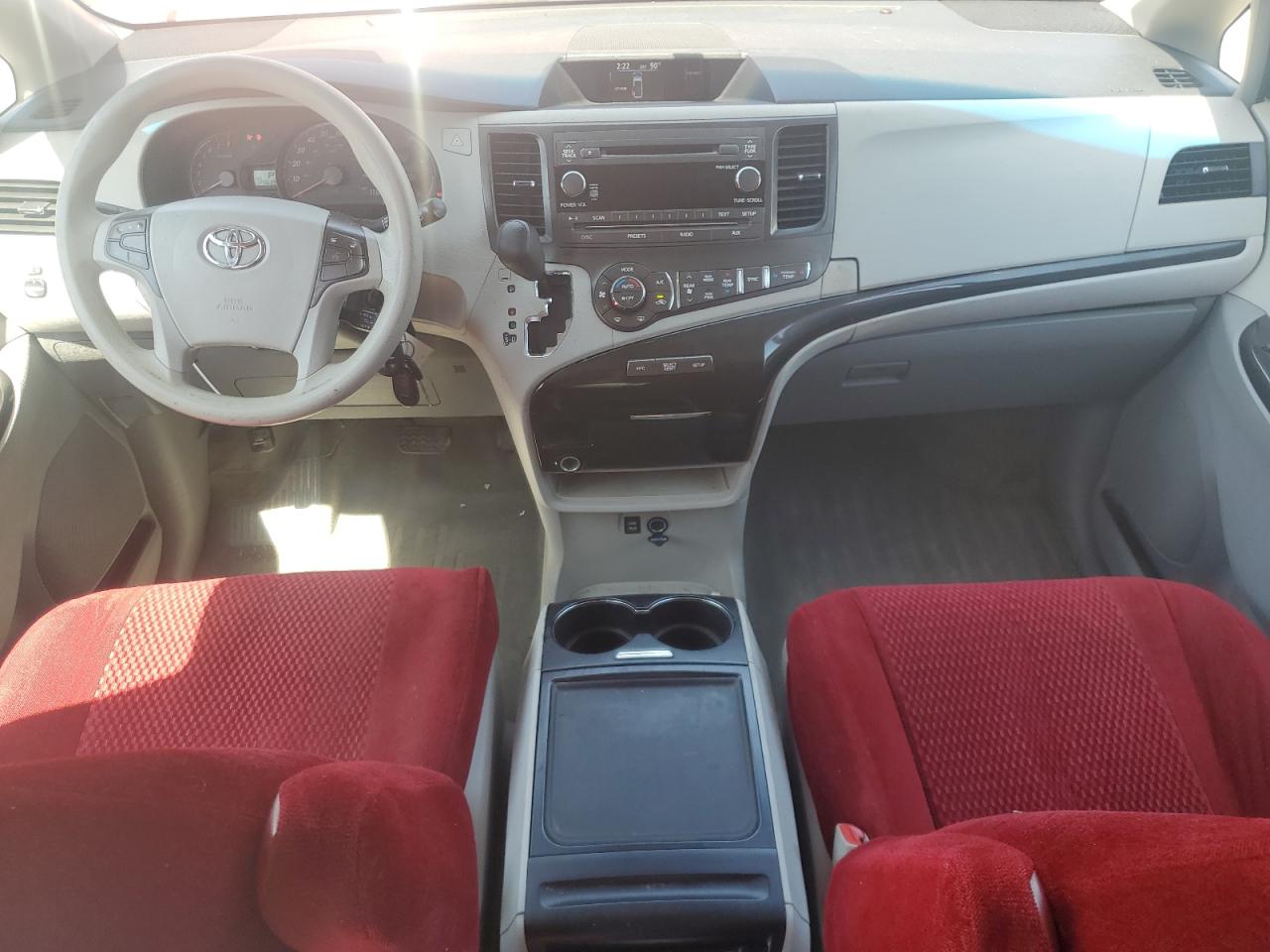 2013 Toyota Sienna Le VIN: 5TDKK3DC2DS331688 Lot: 65268245