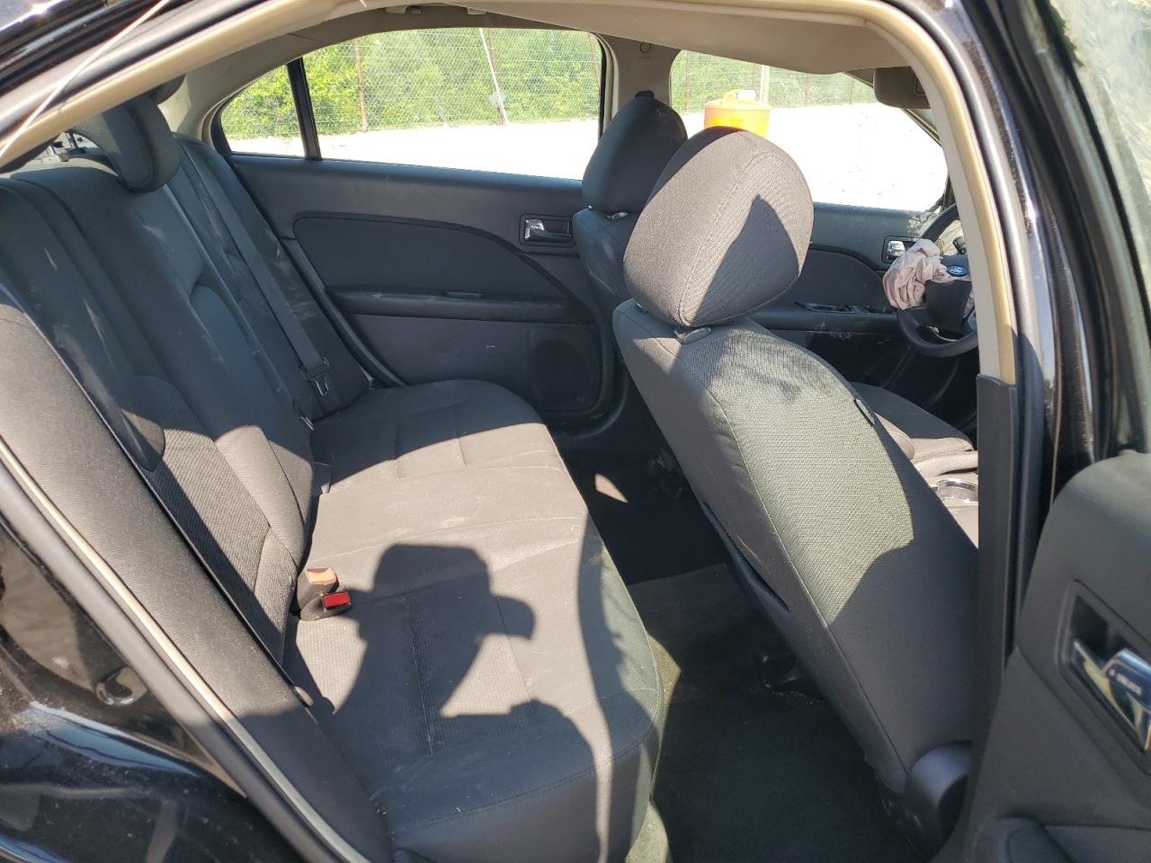 2012 Ford Fusion Se VIN: 3FAHP0HA7CR117984 Lot: 63586035