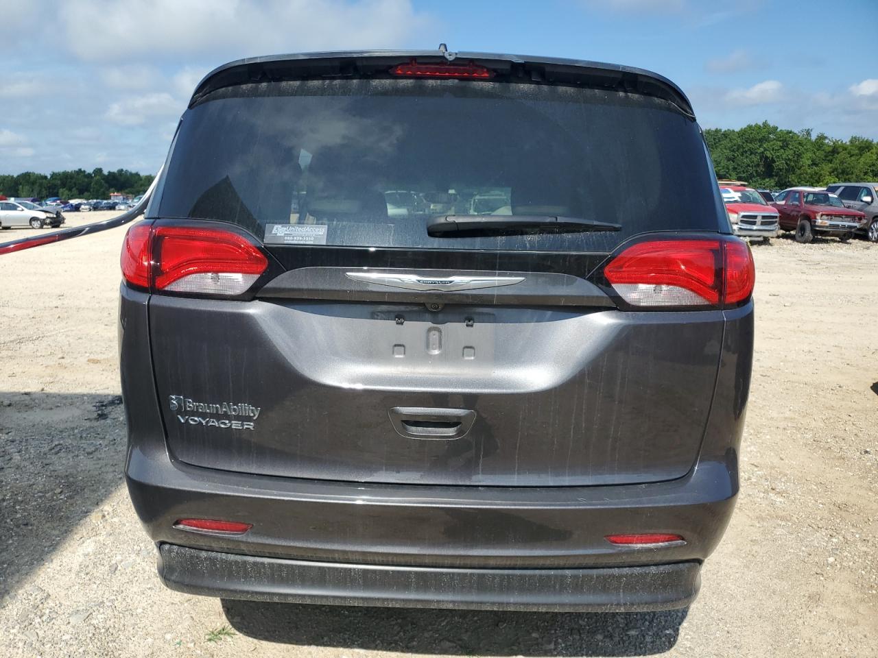 2021 Chrysler Voyager Lxi VIN: 2C4RC1DG6MR564887 Lot: 64299445