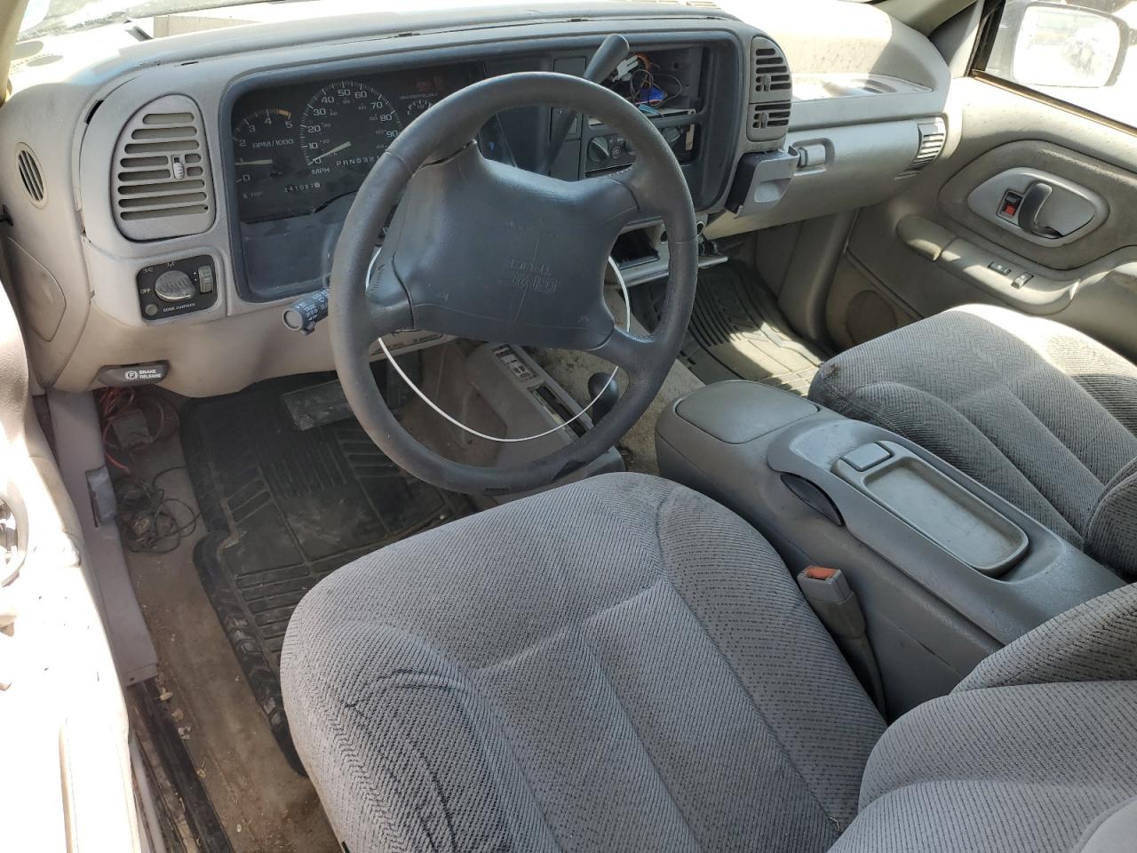 1995 GMC Sierra K1500 VIN: 2GTEK19K5S1568617 Lot: 63523915