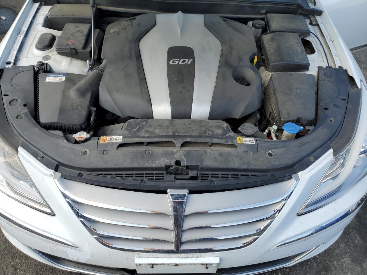 2013 Hyundai Genesis 3.8L VIN: KMHGC4DD5DU257630 Lot: 65770715
