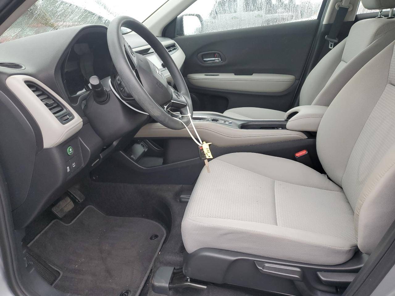 2021 Honda Hr-V Lx VIN: 3CZRU6H32MM701102 Lot: 63215115