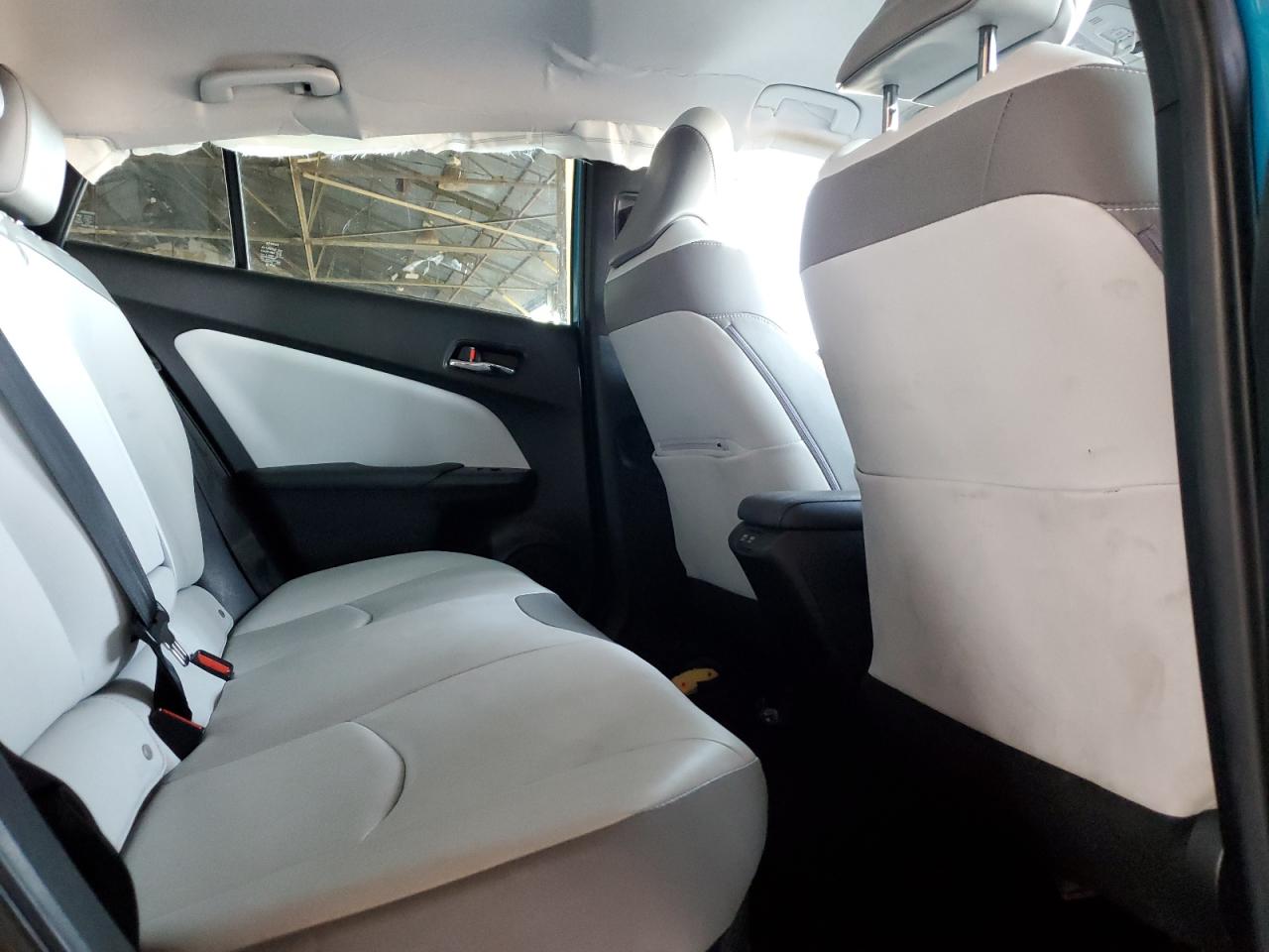 2020 Toyota Prius Prime Le VIN: JTDKARFP3L3135958 Lot: 65028135