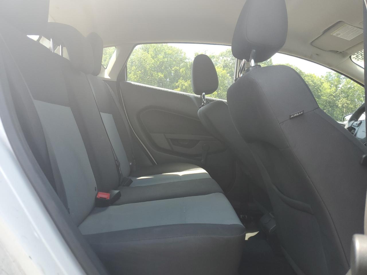 3FADP4TJ2GM171337 2016 Ford Fiesta S