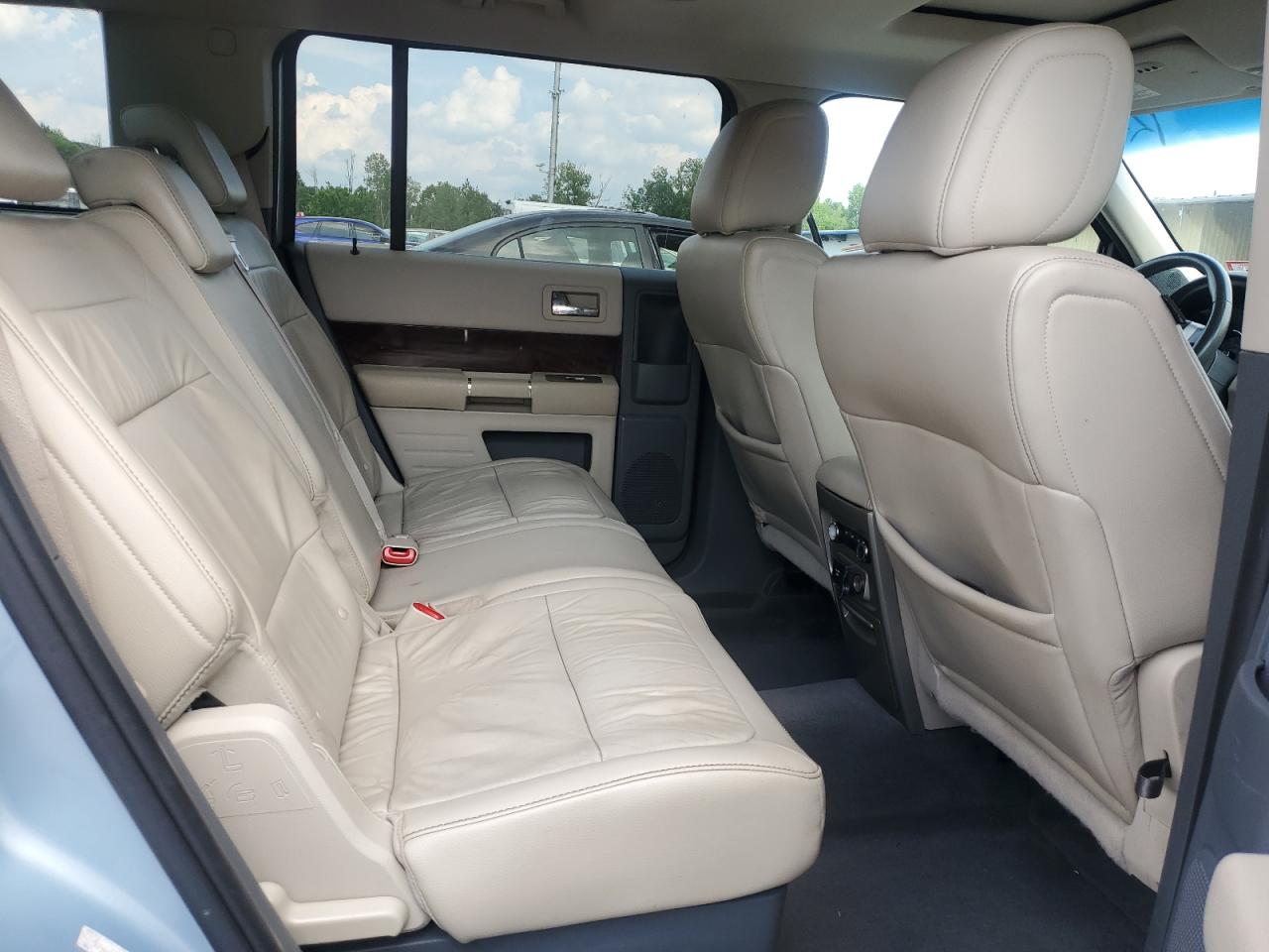 2009 Ford Flex Sel VIN: 2FMEK62C09BA11310 Lot: 65370115