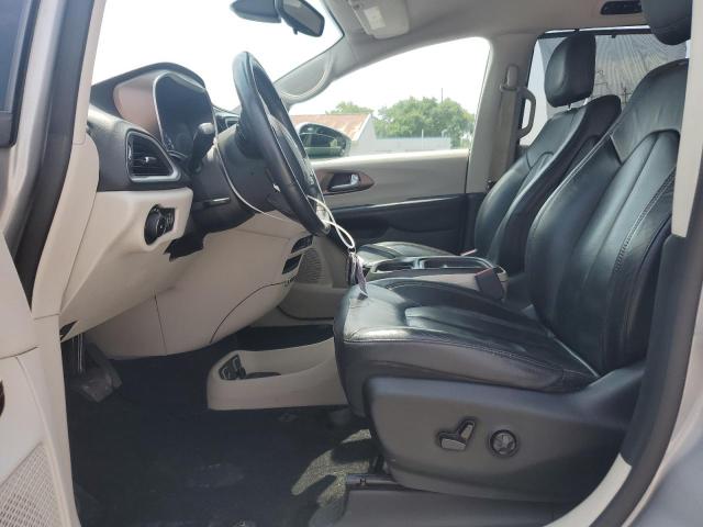  CHRYSLER PACIFICA 2017 Silver
