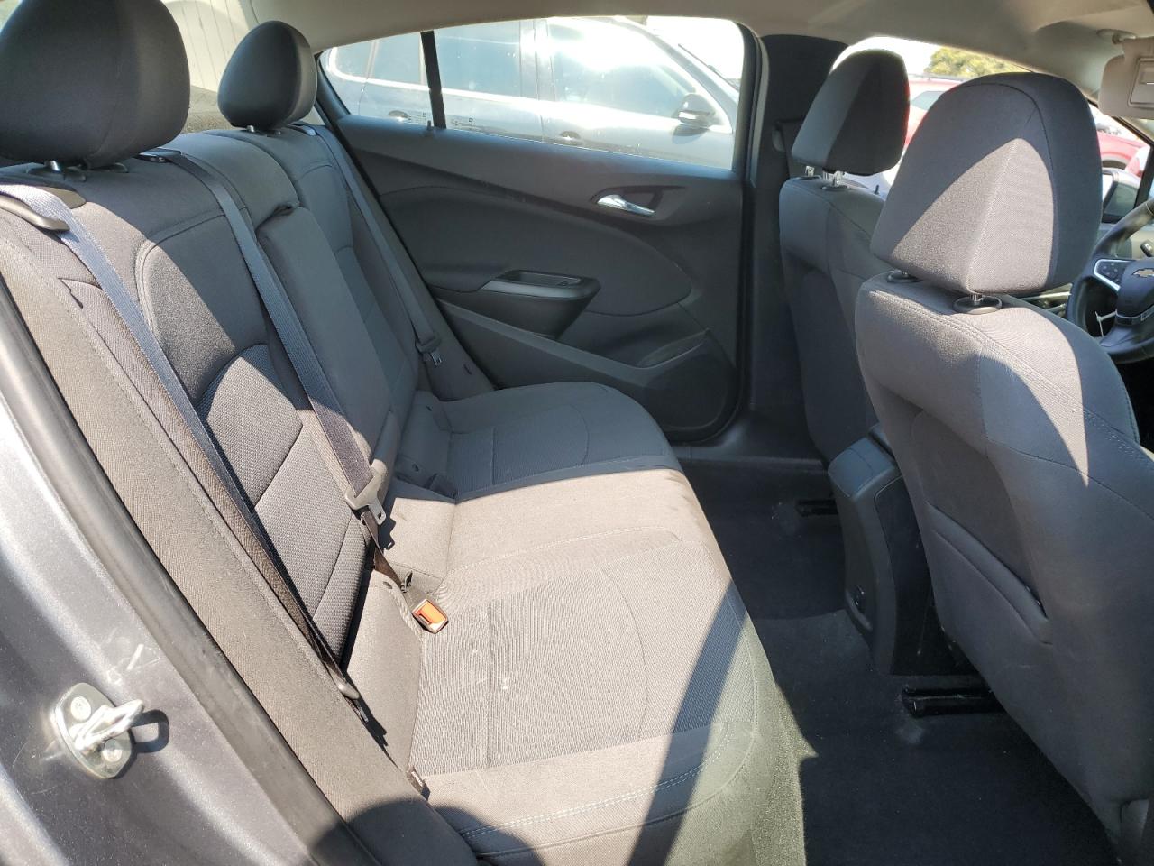 2018 Chevrolet Cruze Lt VIN: 1G1BE5SM3J7228678 Lot: 65210825