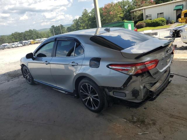  TOYOTA CAMRY 2020 Srebrny