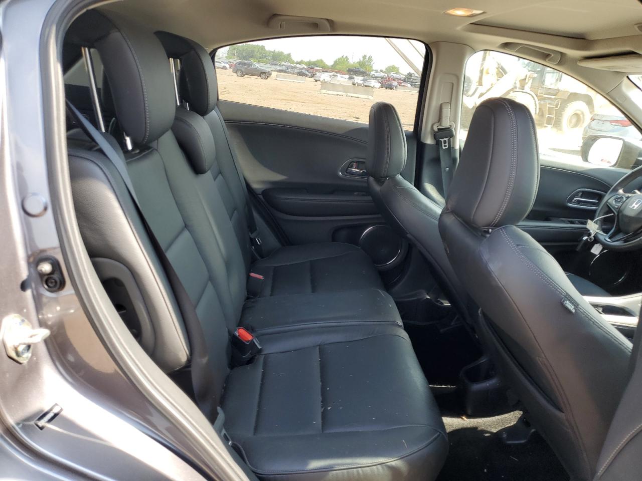 2019 Honda Hr-V Touring VIN: 3CZRU6H90KM716 Lot: 63243865