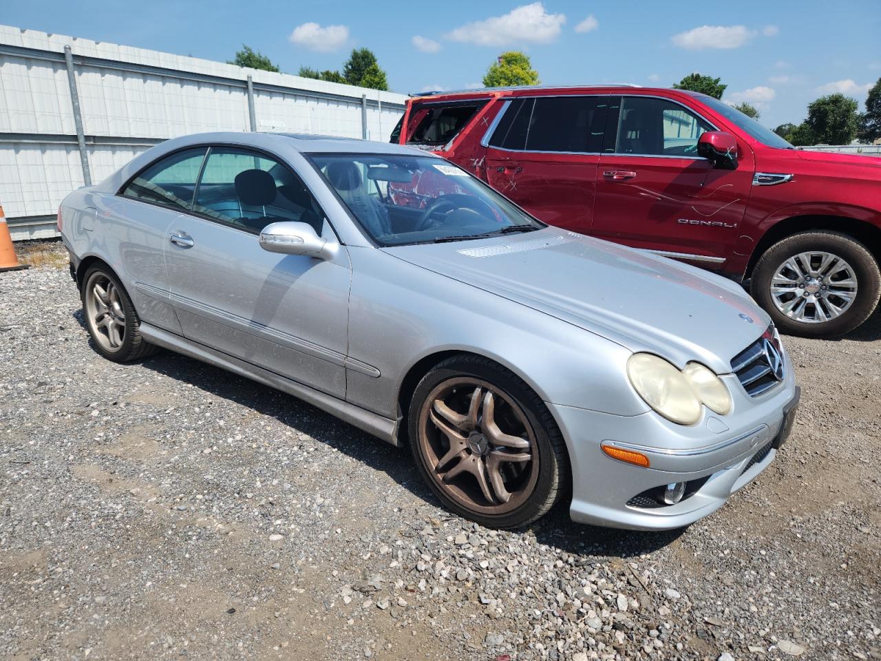 2008 Mercedes-Benz Clk 550 VIN: WDBTJ72H88F258392 Lot: 66436755