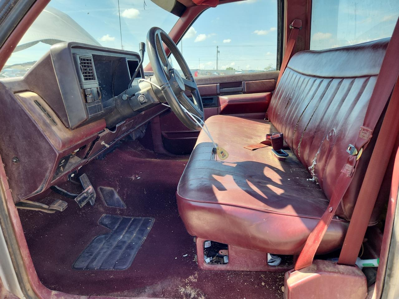 1988 Chevrolet Gmt-400 C1500 VIN: 1GCDC14K0JZ200772 Lot: 63662515