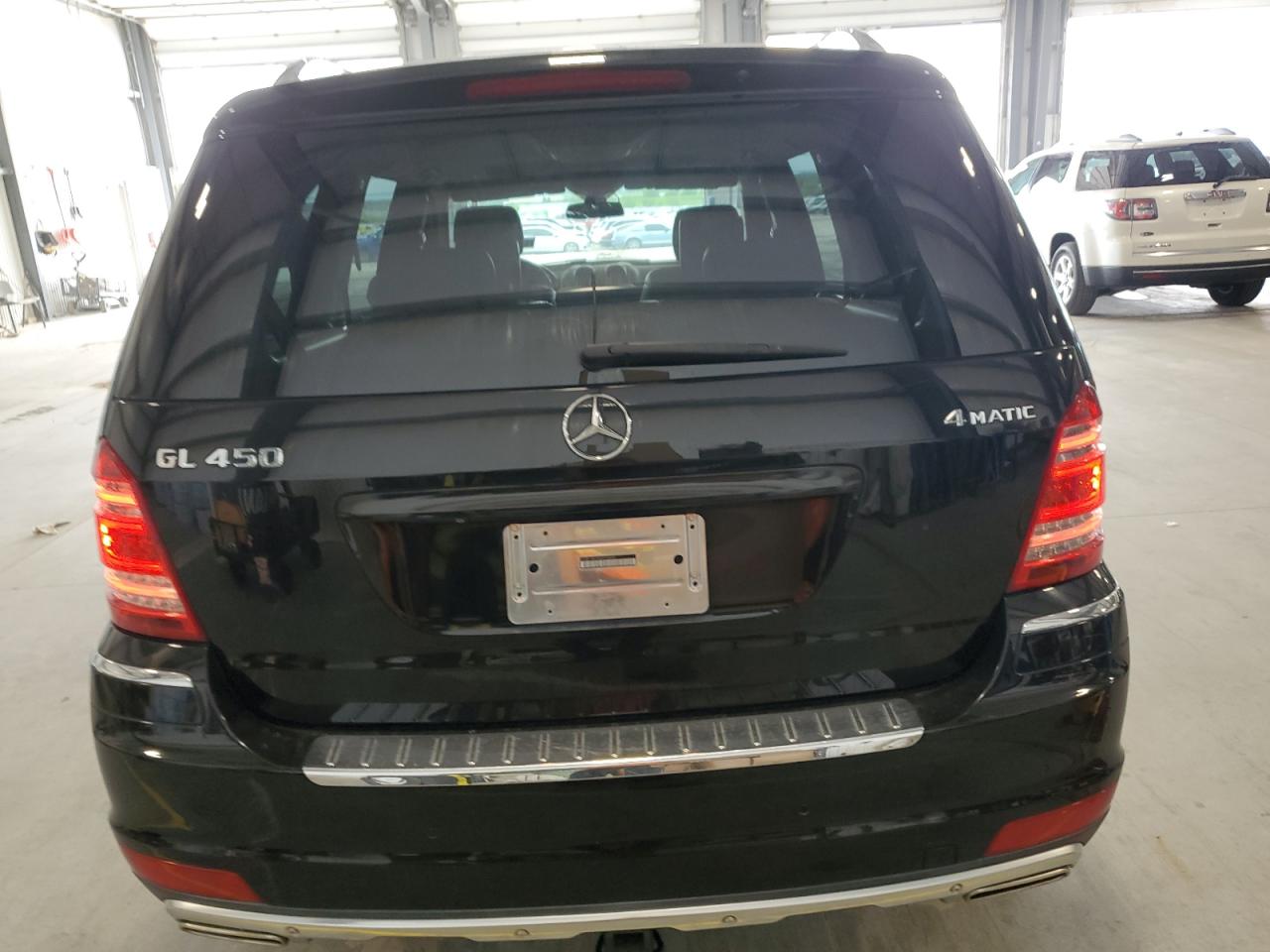 2010 Mercedes-Benz Gl 450 4Matic VIN: 4JGBF7BE5AA539844 Lot: 65139645