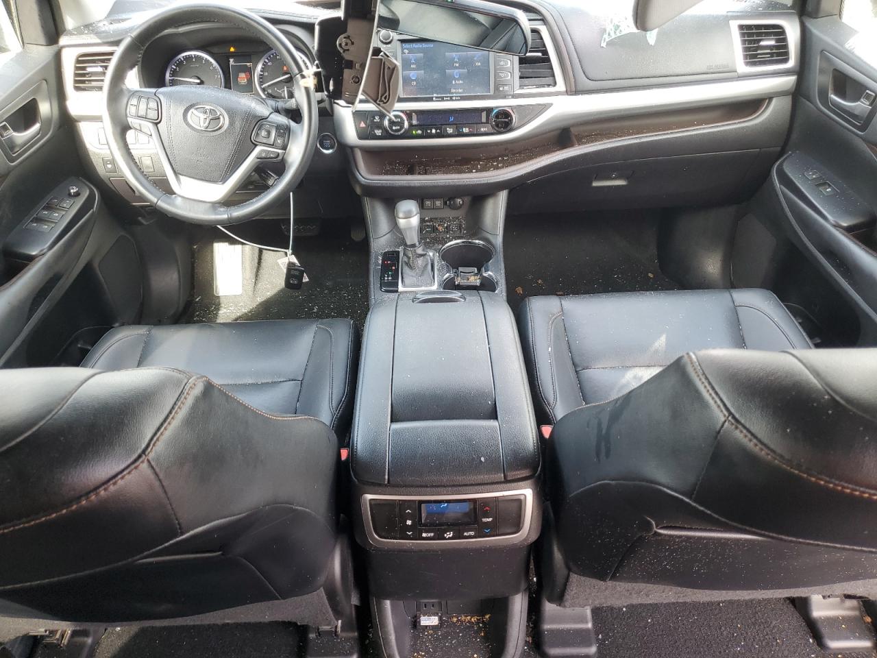 2019 Toyota Highlander Se VIN: 5TDJZRFH0KS572486 Lot: 64417265