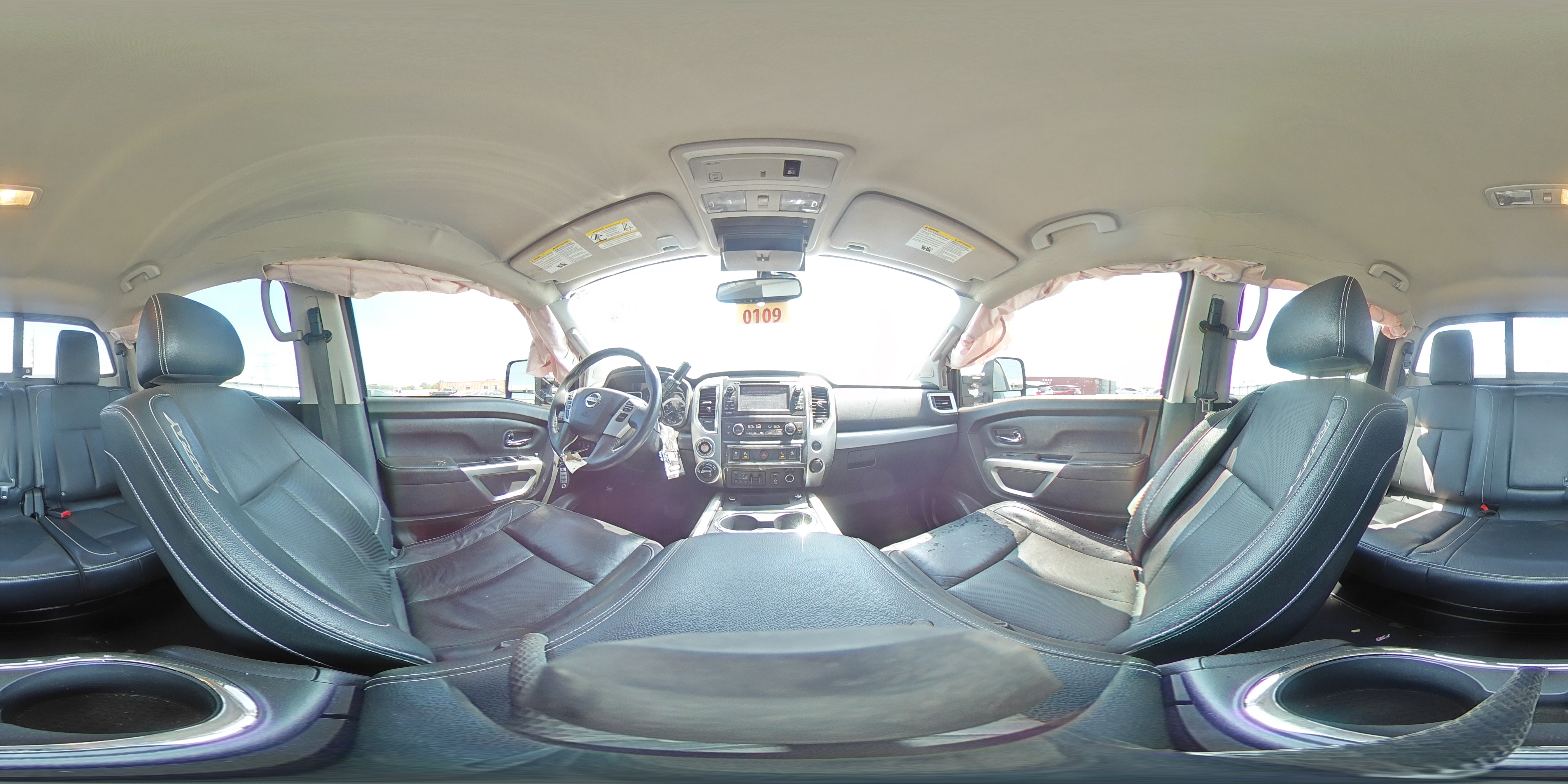 2017 Nissan Titan Sv VIN: 1N6AA1E53HN551661 Lot: 65382175