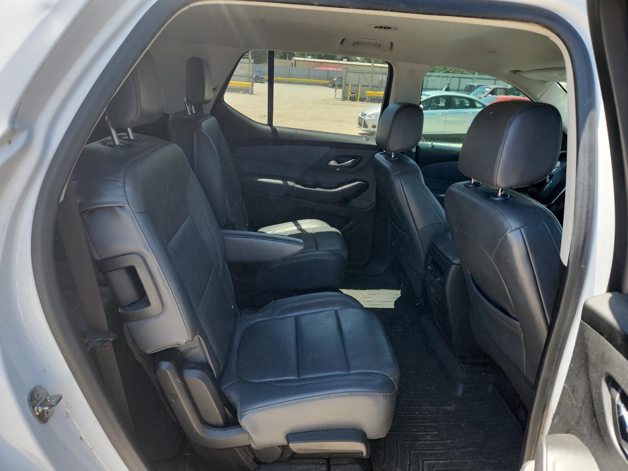 2018 Chevrolet Traverse Premier VIN: 1GNERKKW8JJ100097 Lot: 64028145