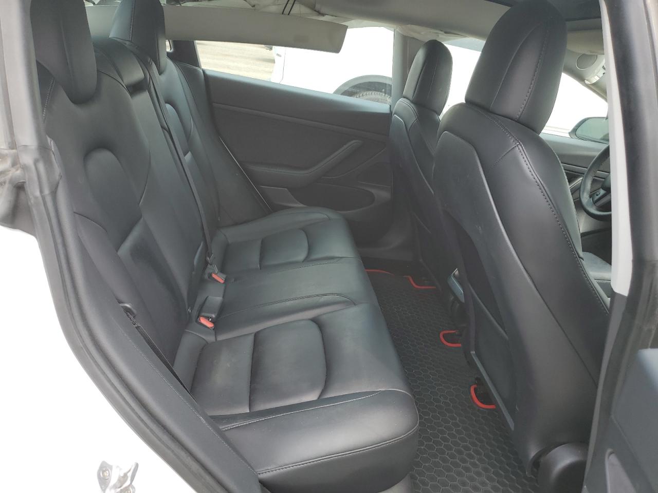 2021 Tesla Model 3 VIN: 5YJ3E1EAXMF918528 Lot: 64302165