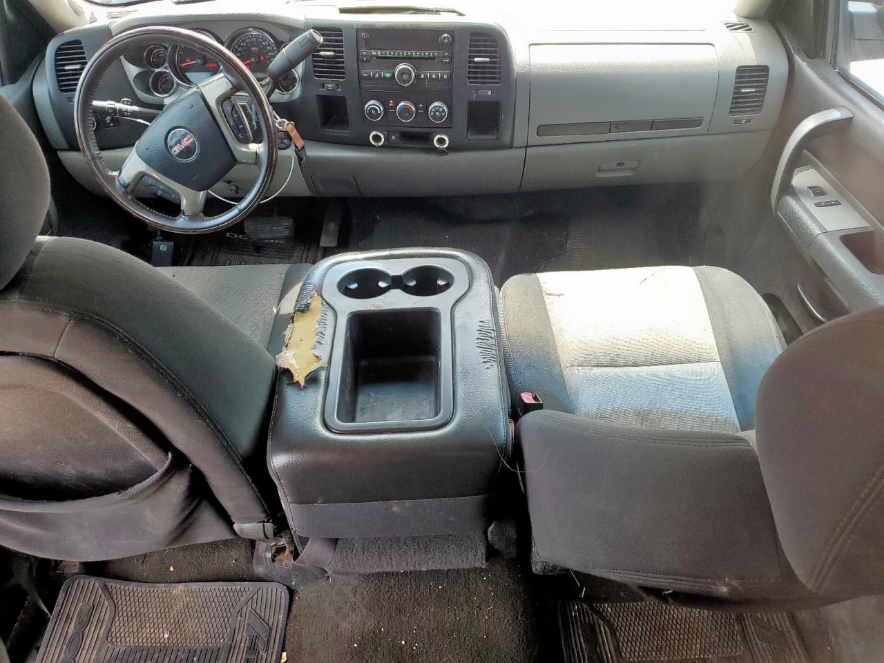 2008 GMC Sierra C1500 VIN: 2GTEC13C481181287 Lot: 63750495