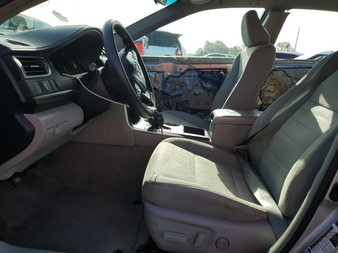 4t1bf1fk6gu599247 4T1BF1FK6GU599247 2016 Toyota Camry Le
