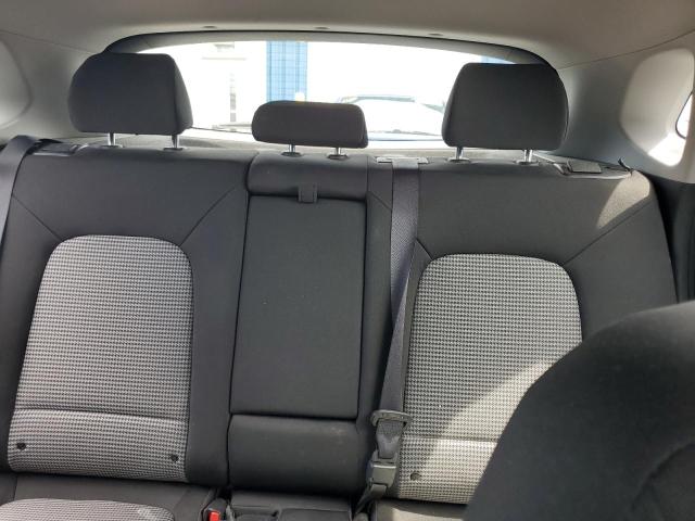 2018 HYUNDAI KONA SE  
