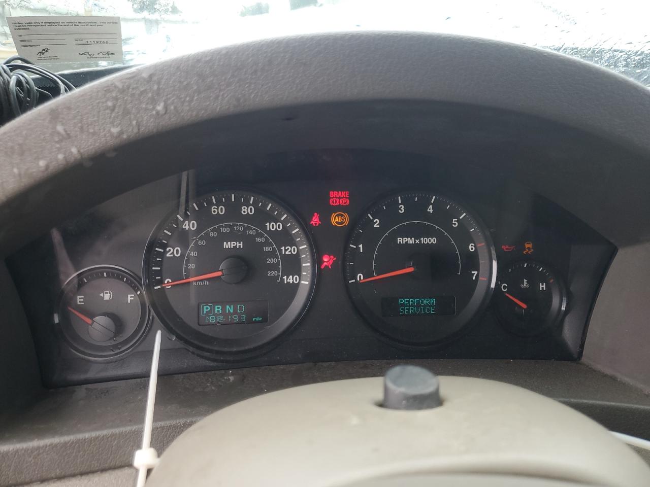 2005 Jeep Grand Cherokee Laredo VIN: 1J4GR48K25C715606 Lot: 64768185