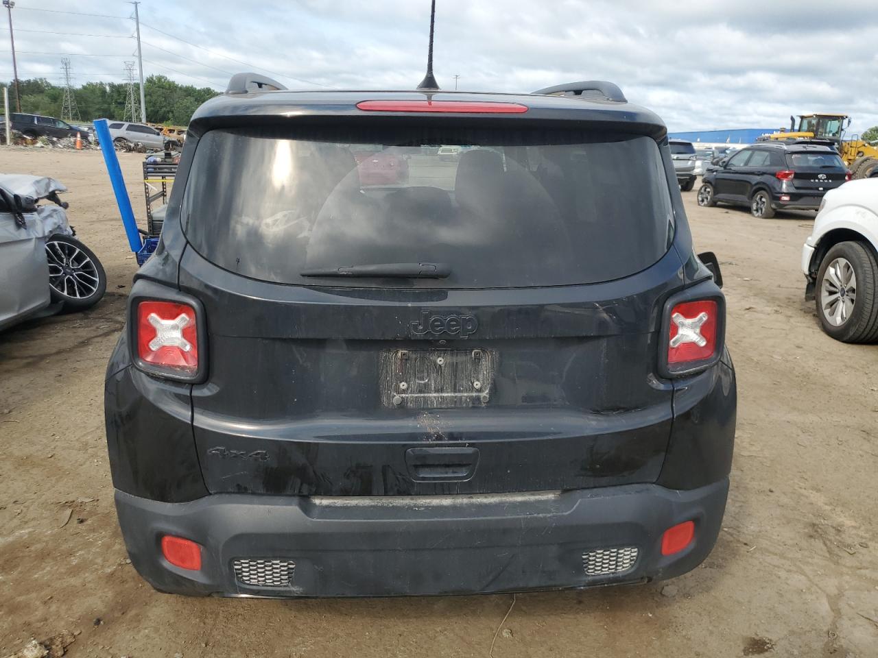 2018 Jeep Renegade Latitude VIN: ZACCJBBB7JPG73609 Lot: 64981875