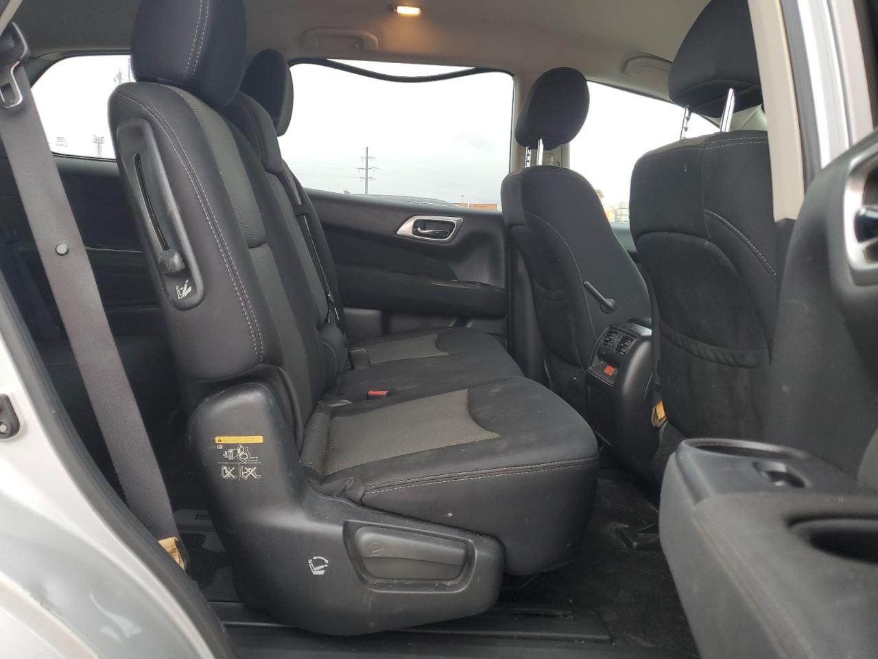 2017 Nissan Pathfinder S VIN: 5N1DR2MN1HC663348 Lot: 65415815